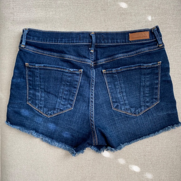 Abercrombie and Fitch Shorts - Picture 2 of 4
